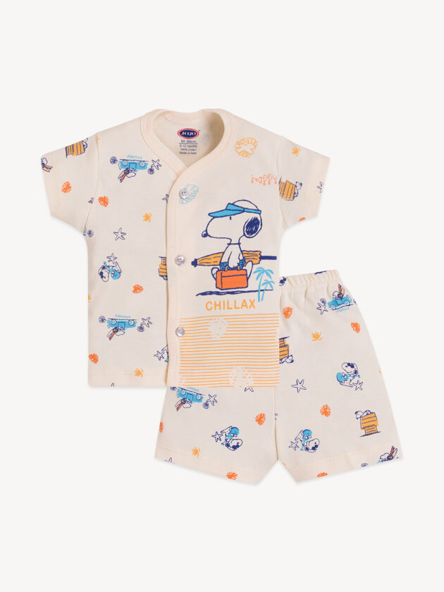 Chillax Beach Theme Printed T- Shirt & Shorts Combo for Baby Boy - Image 4